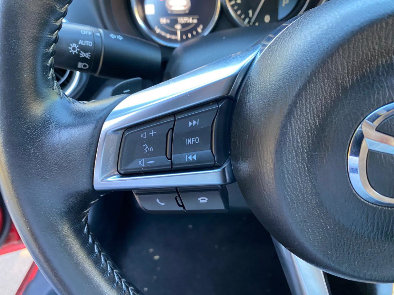 Used 2021 MAZDA MX-5 Miata RF Grand Touring RWD image 44