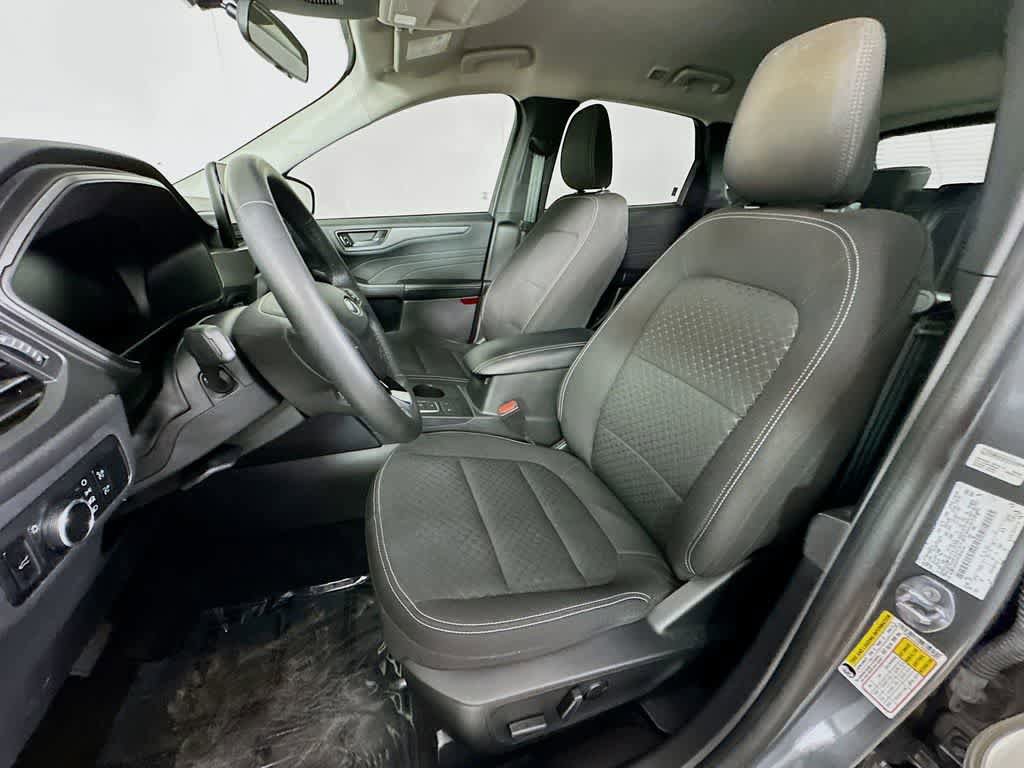 Certified 2023 Ford Escape Active FWD image 12
