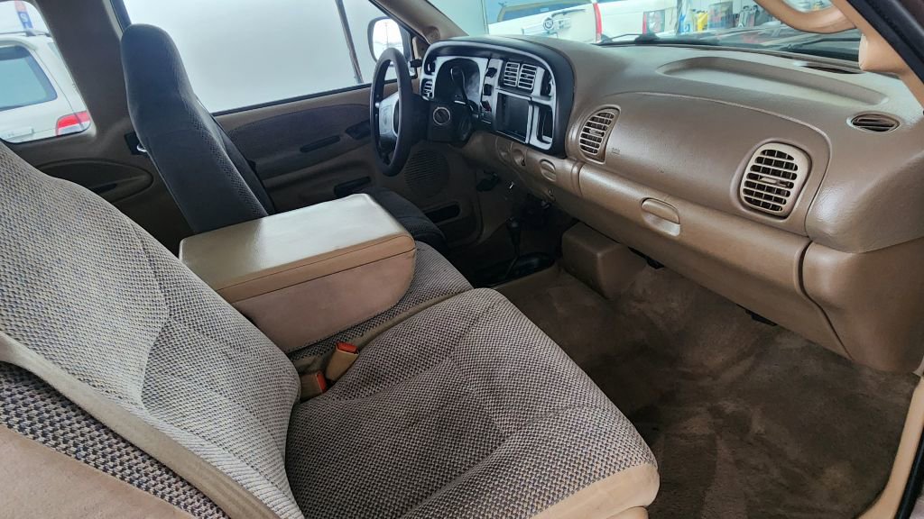 Used 2000 Dodge Ram 2500 Truck 4x4 Quad Cab image 14