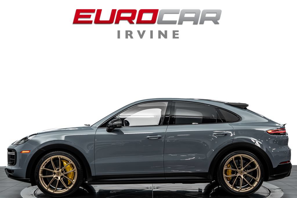Used 2022 Porsche Cayenne Turbo GT AWD/4WD image 2