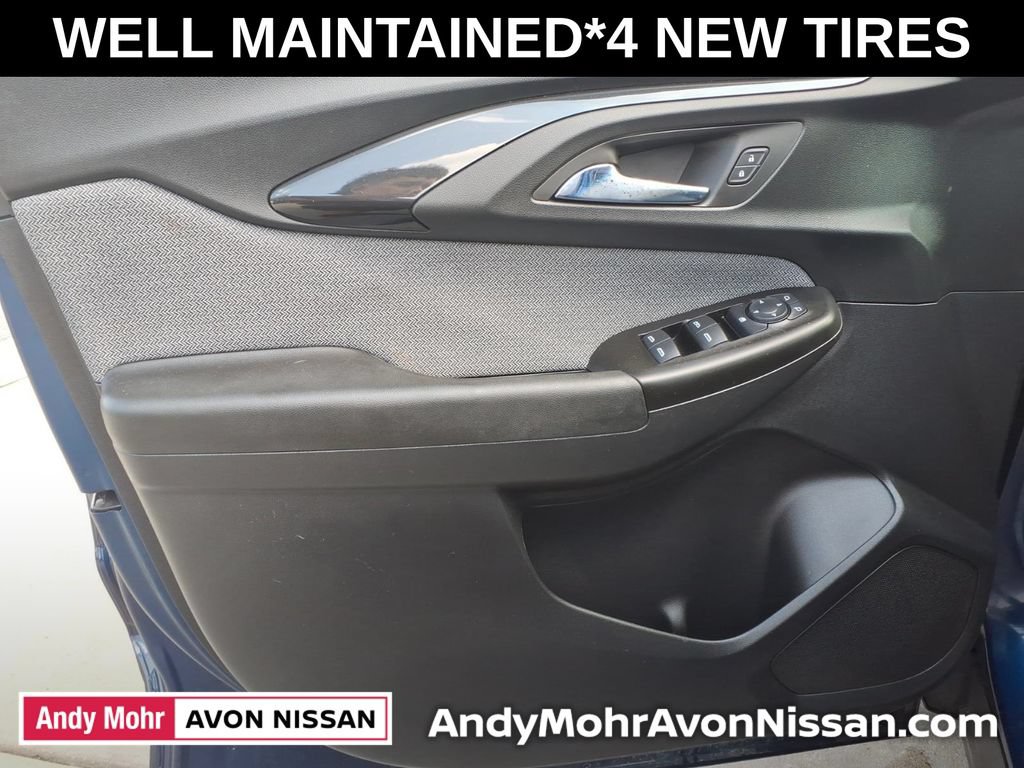 Used 2022 Chevrolet TrailBlazer LT FWD image 13