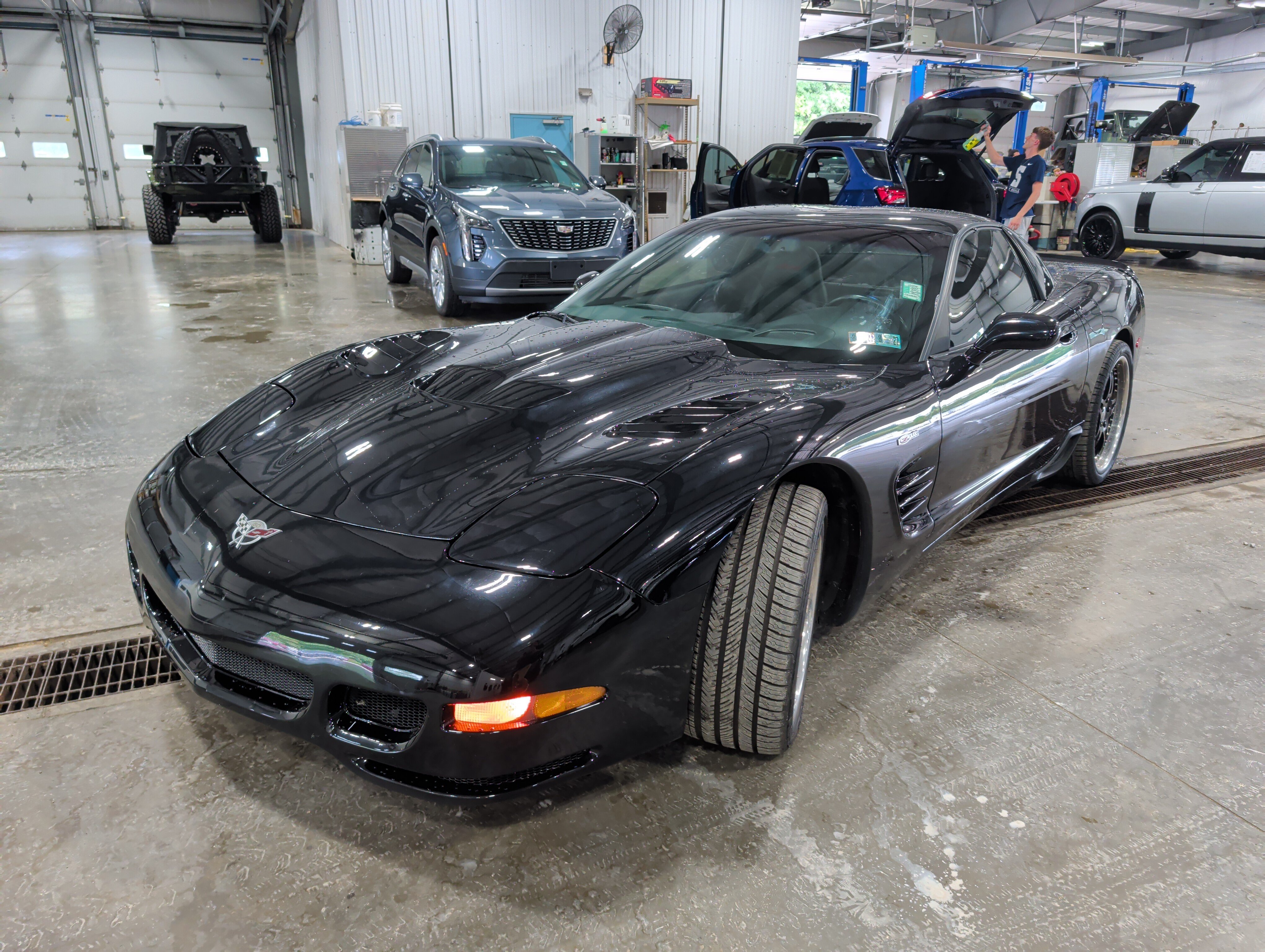 Used 2003 Chevrolet Corvette Z06 w/ Memory Package, 3 Drivers RWD image 6