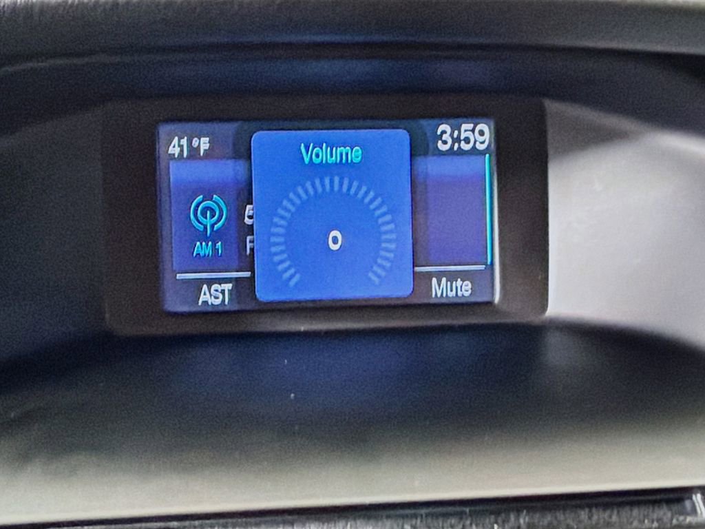 Used 2014 Ford Focus SE w/ Equipment Group 201A image 28