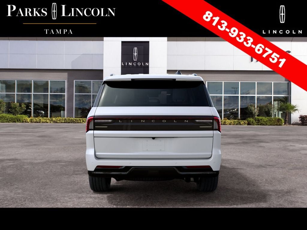 New 2027 Lincoln Navigator Reserve w/ Jet Appearance Package AWD/4WD image 7