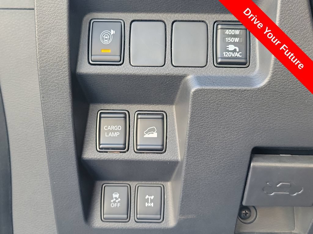 Used 2023 Nissan Frontier PRO-4X w/ Pro-4X Premium Package AWD/4WD image 18