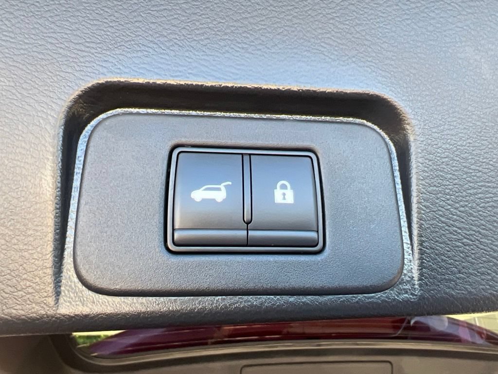 Certified 2023 Nissan Rogue SL w/ SL Premium Package AWD/4WD image 14
