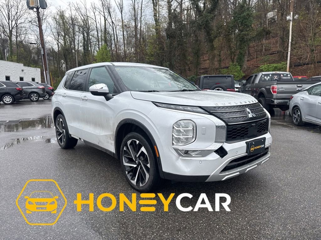 Used 2022 Mitsubishi Outlander SE