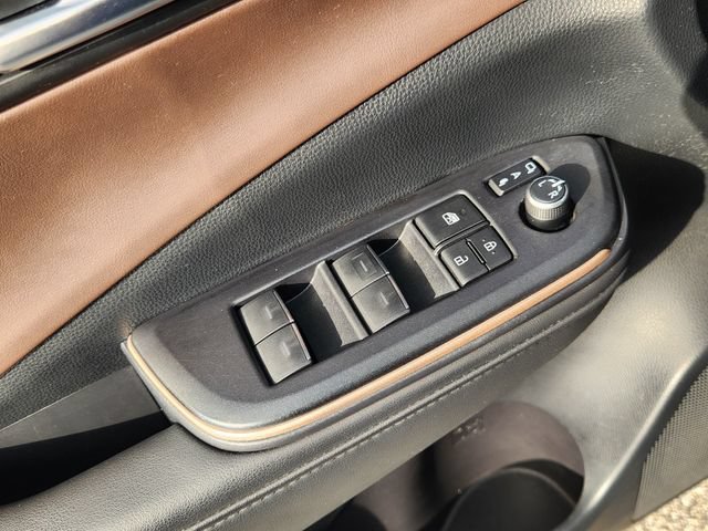 Used 2023 Toyota Crown AWD/4WD image 21