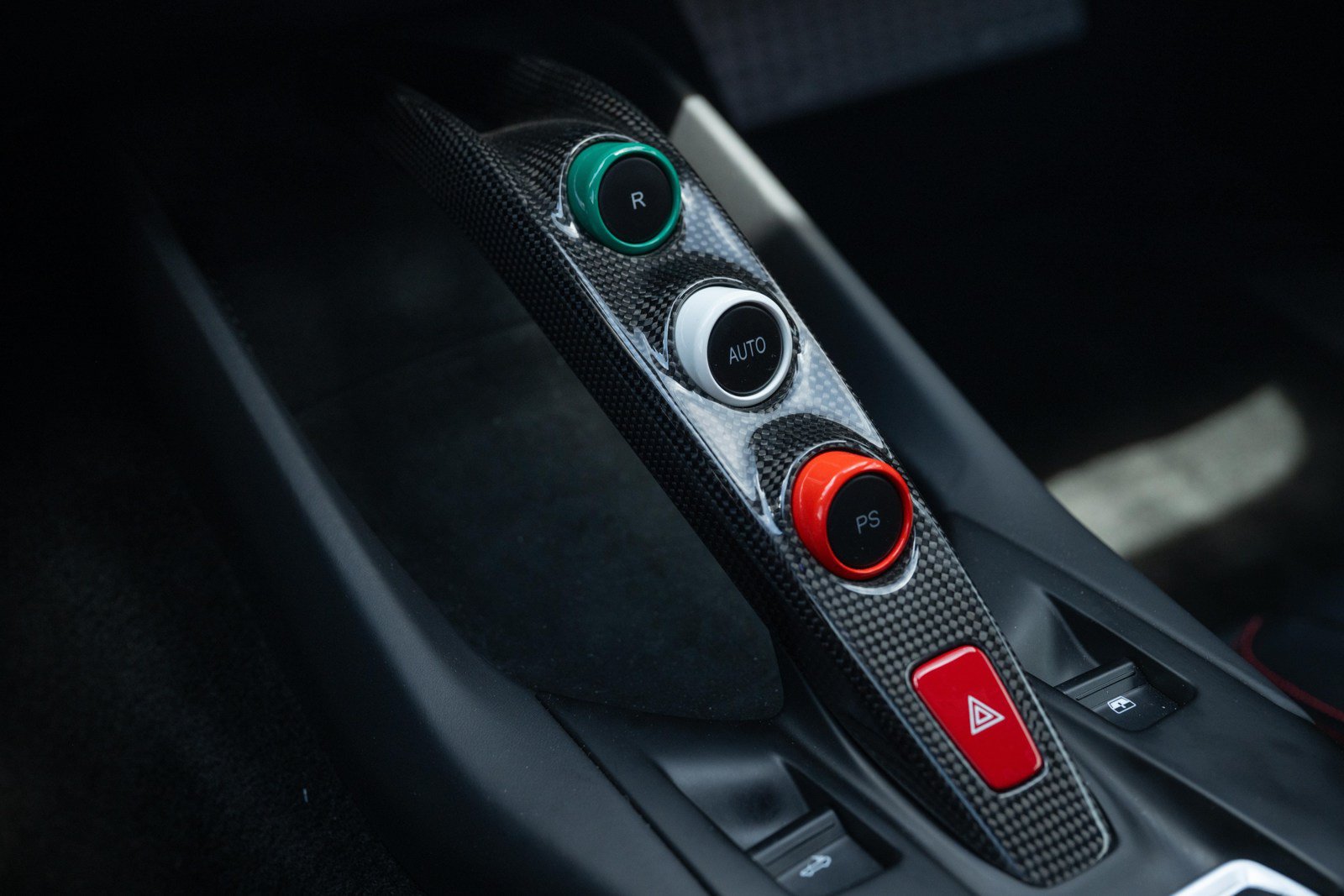 Used 2021 Ferrari 812 GTS RWD image 50