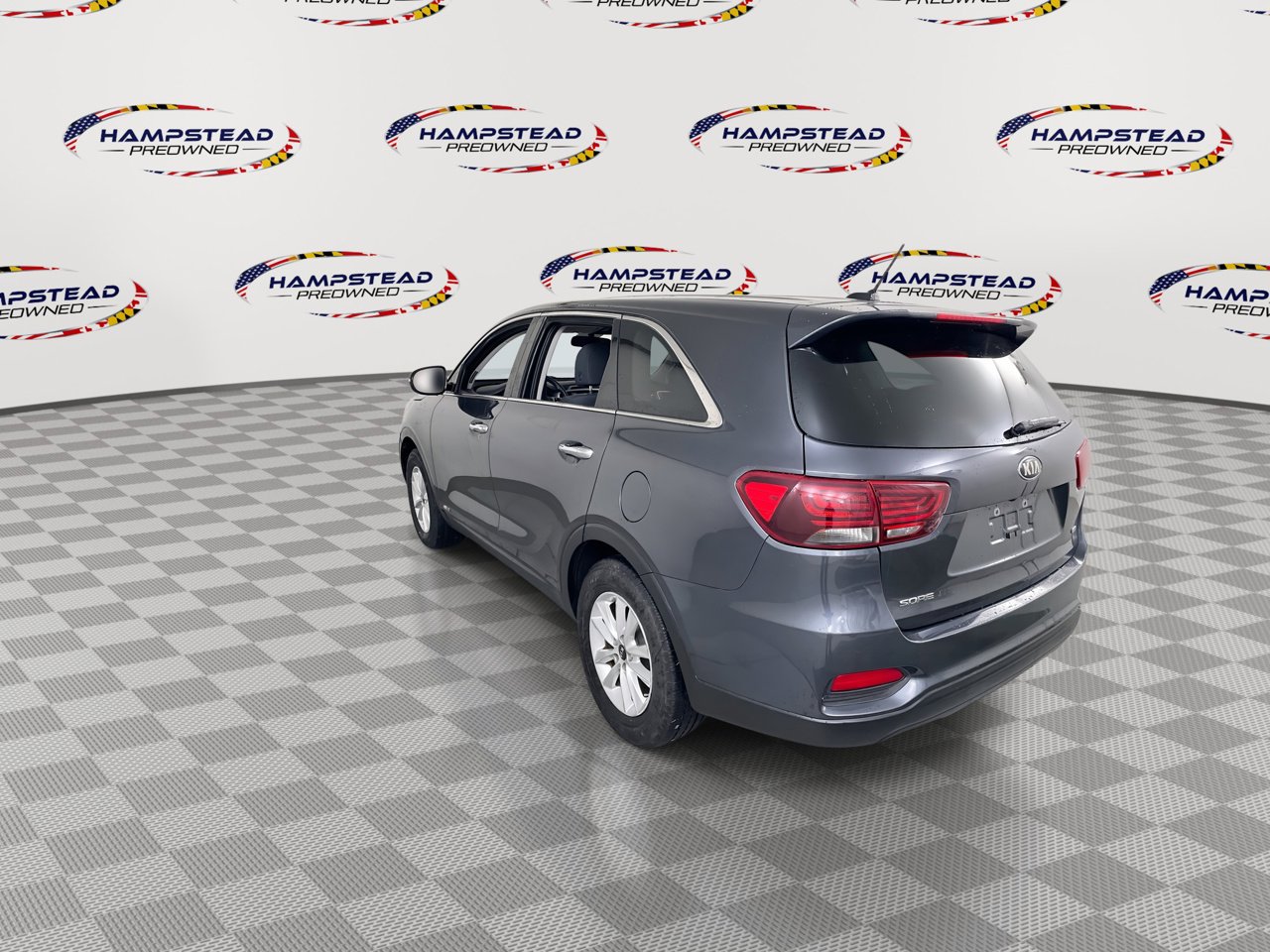 Used 2019 Kia Sorento LX image 6