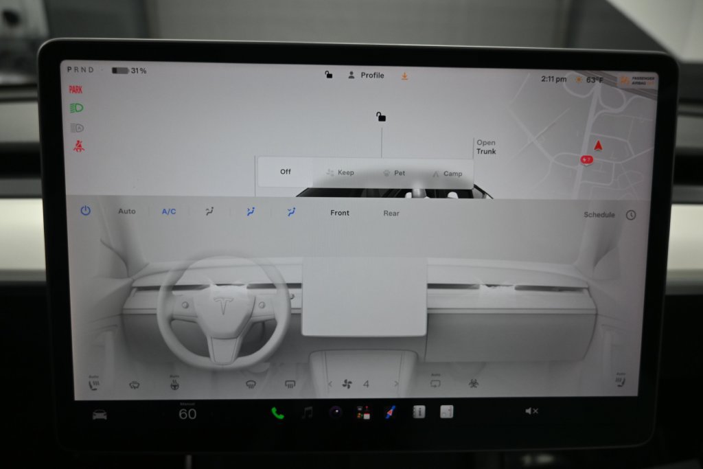 Used 2022 Tesla Model Y Performance AWD/4WD image 10