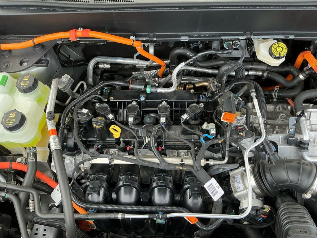 Used 2024 Ford Maverick Lariat image 25