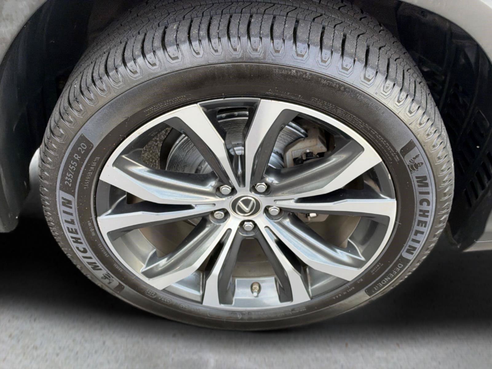 Used 2019 Lexus RX 350L FWD image 11