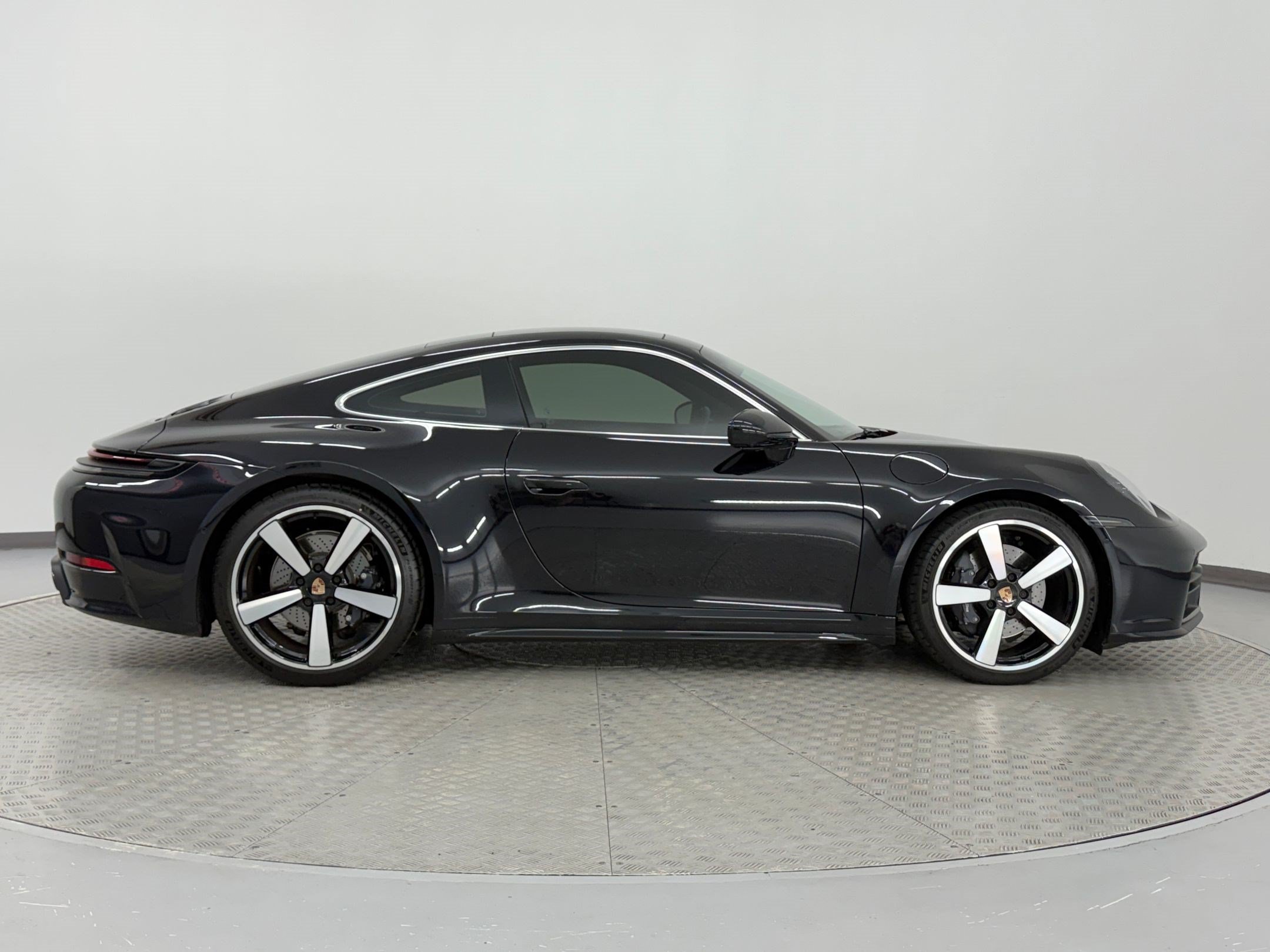 Certified 2026 Porsche 911 Carrera RWD image 8
