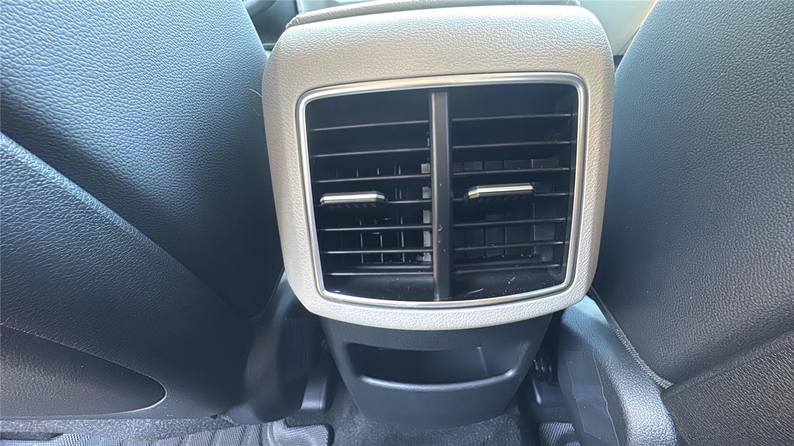 Used 2026 Kia Sportage SX Prestige image 24