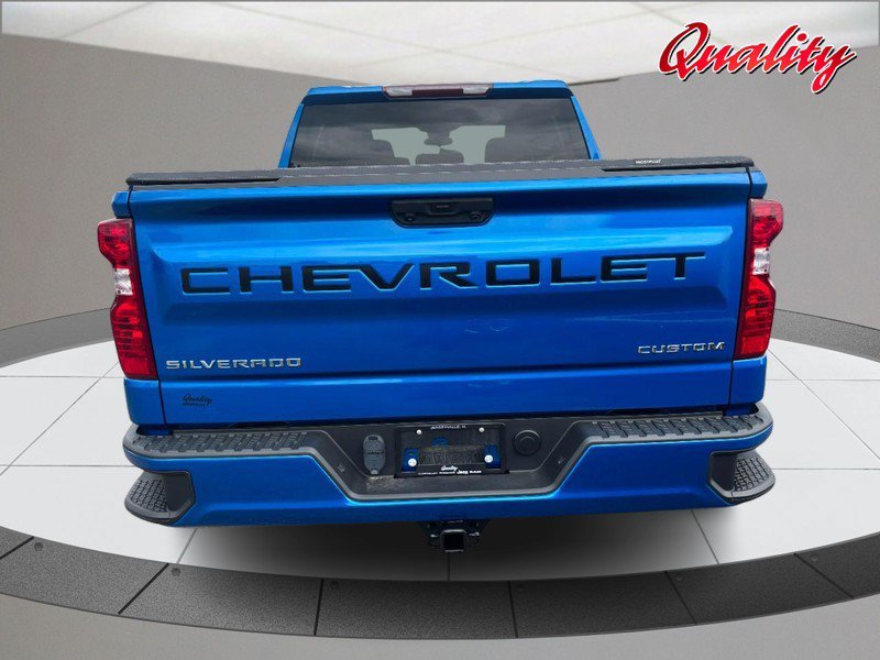 Used 2023 Chevrolet Silverado 1500 Custom AWD/4WD image 4