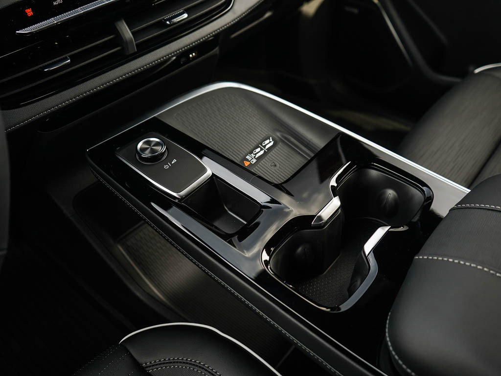 New 2026 Buick Enclave Sport Touring w/ Super Cruise Package image 29