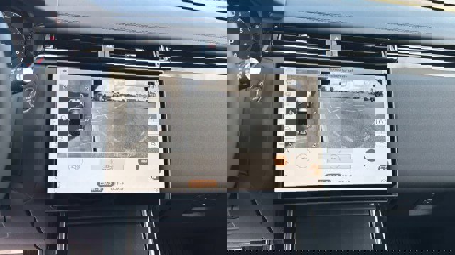 New 2026 Land Rover Range Rover Velar Dynamic SE image 21