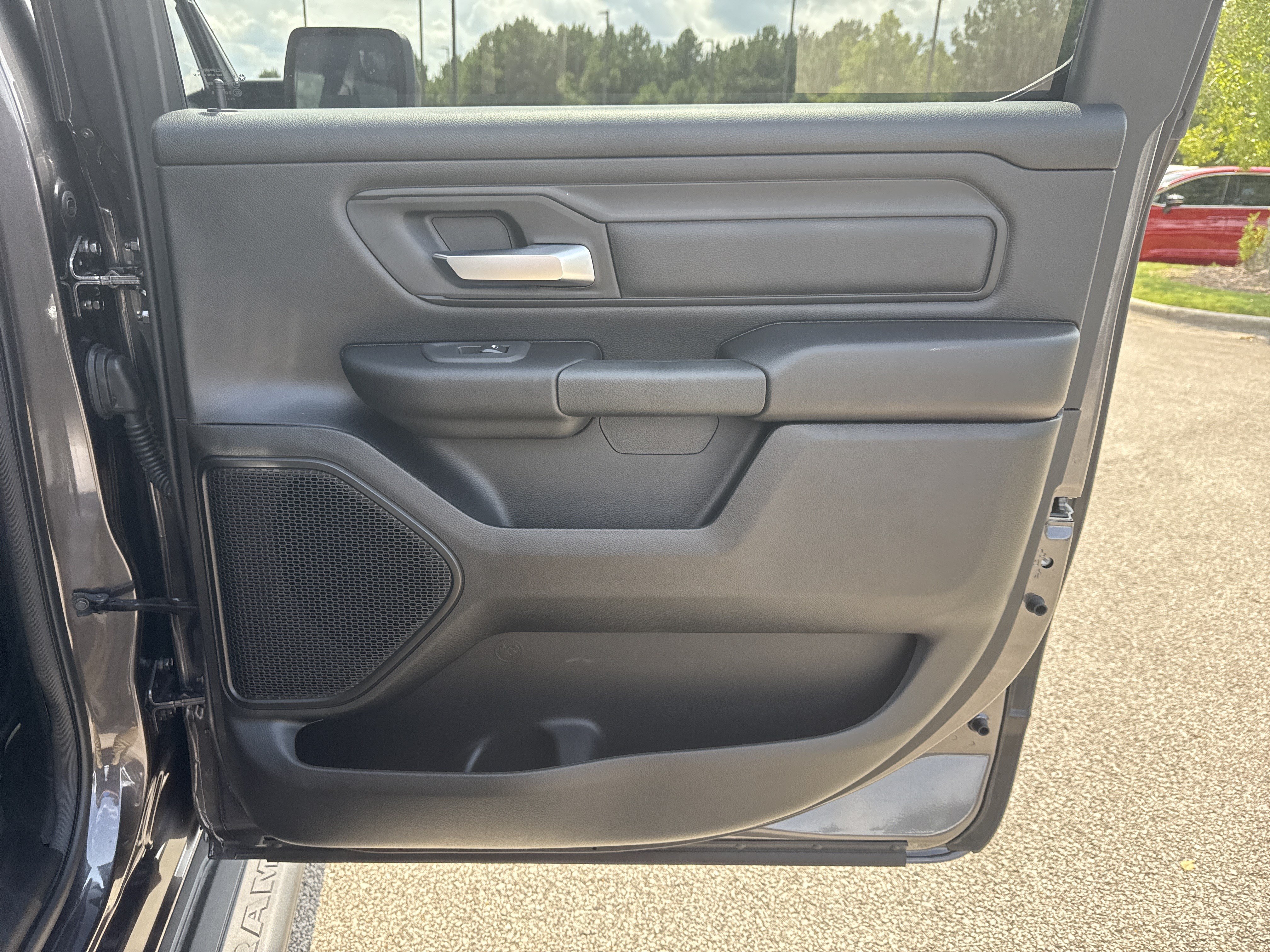 New 2026 RAM 1500 Express AWD/4WD image 18