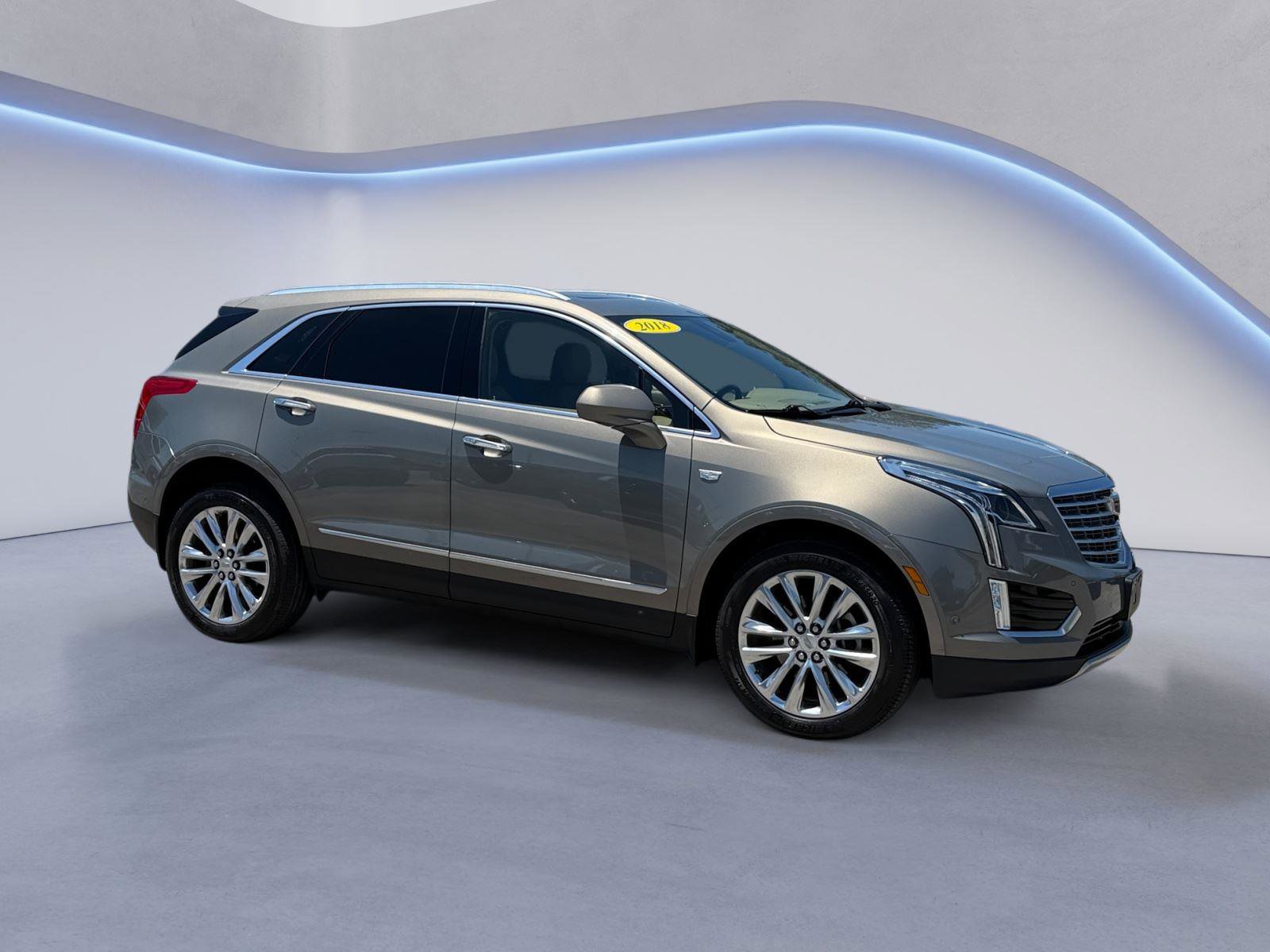Used 2018 Cadillac XT5 Platinum w/ Driver Assist Package AWD/4WD image 2
