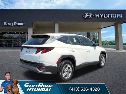 Used 2025 Hyundai Tucson SE AWD/4WD image 9