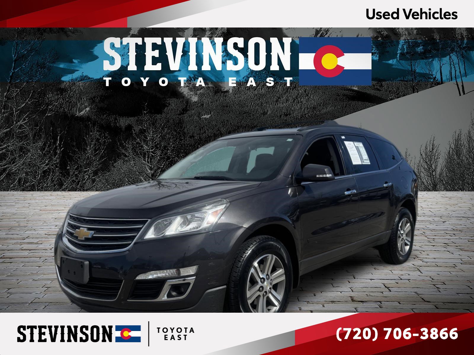Used 2017 Chevrolet Traverse LT image 1