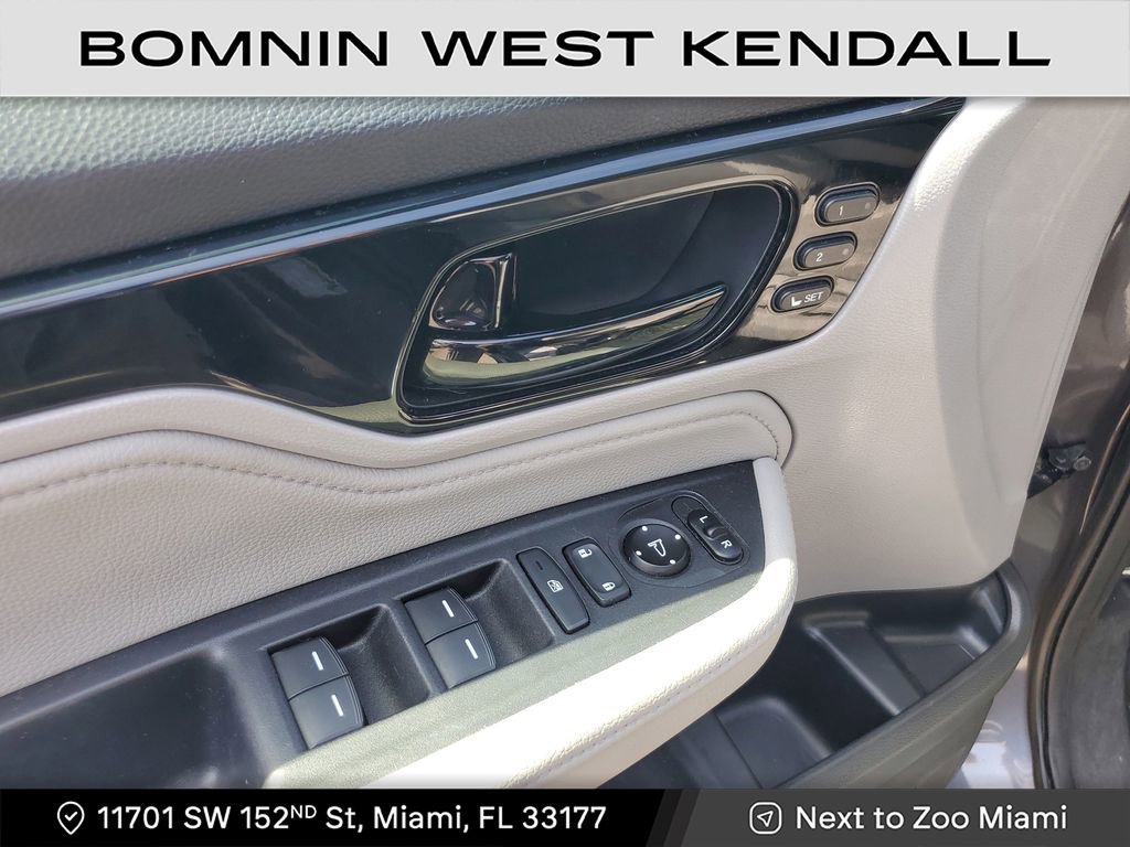 Used 2021 Honda Odyssey Touring image 23