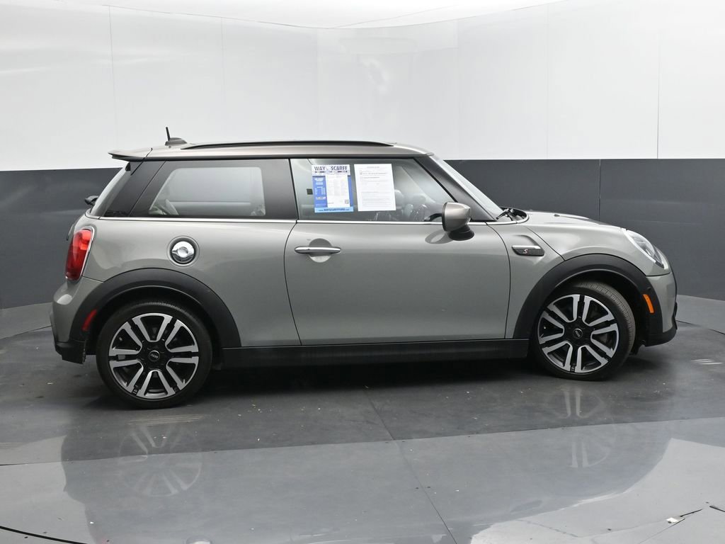 Used 2023 MINI Cooper S w/ Driver Assistance Package image 6