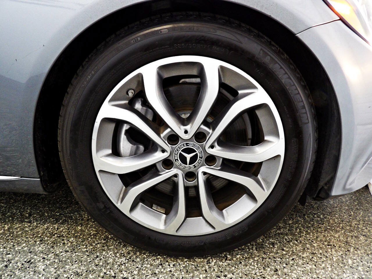 Used 2017 Mercedes-Benz C 300 Sedan image 21