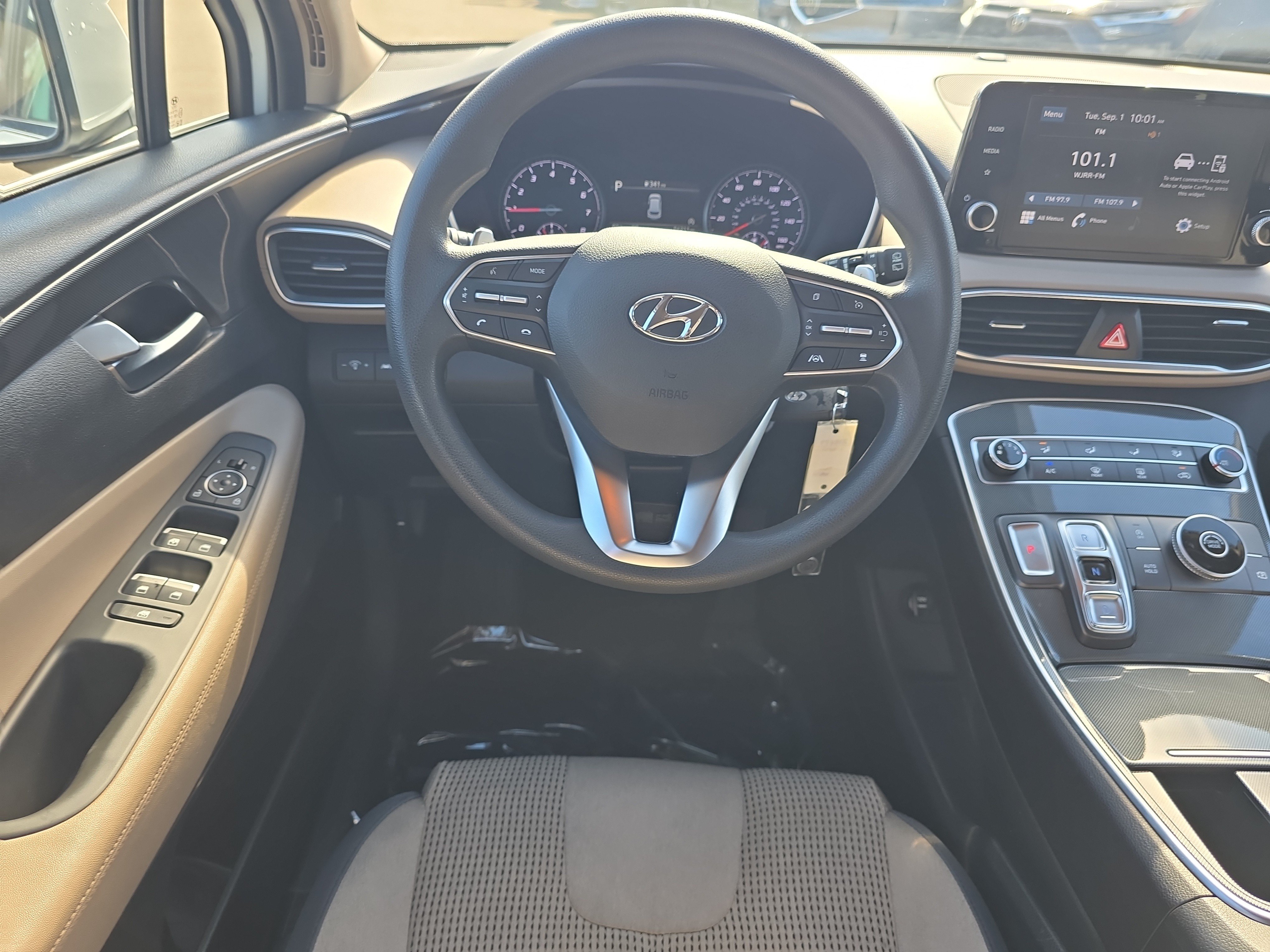 Used 2021 Hyundai Santa Fe SE FWD image 13