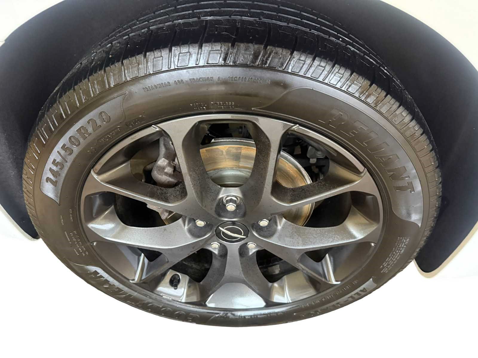 Used 2021 Chrysler Pacifica Touring w/ S Appearance Package FWD image 13