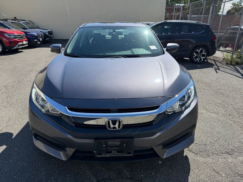 Used 2018 Honda Civic EX image 2