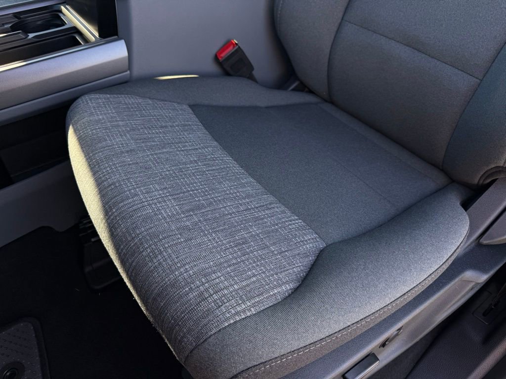 New 2026 Ford F250 XLT w/ Tremor Off-Road Package image 23