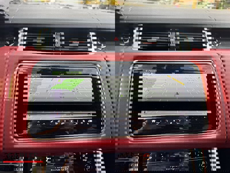 Used 2019 Land Rover Range Rover Sport Supercharged image 21