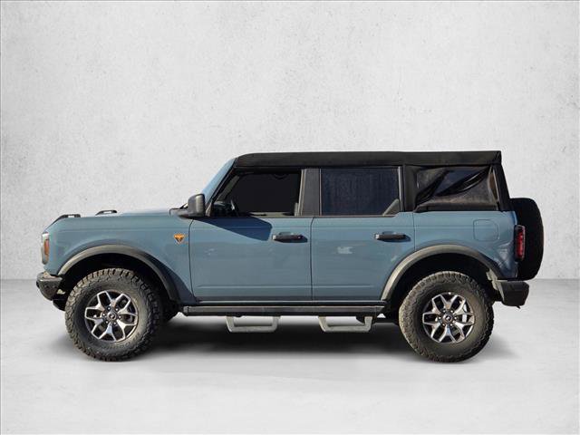 Used 2022 Ford Bronco Badlands image 8