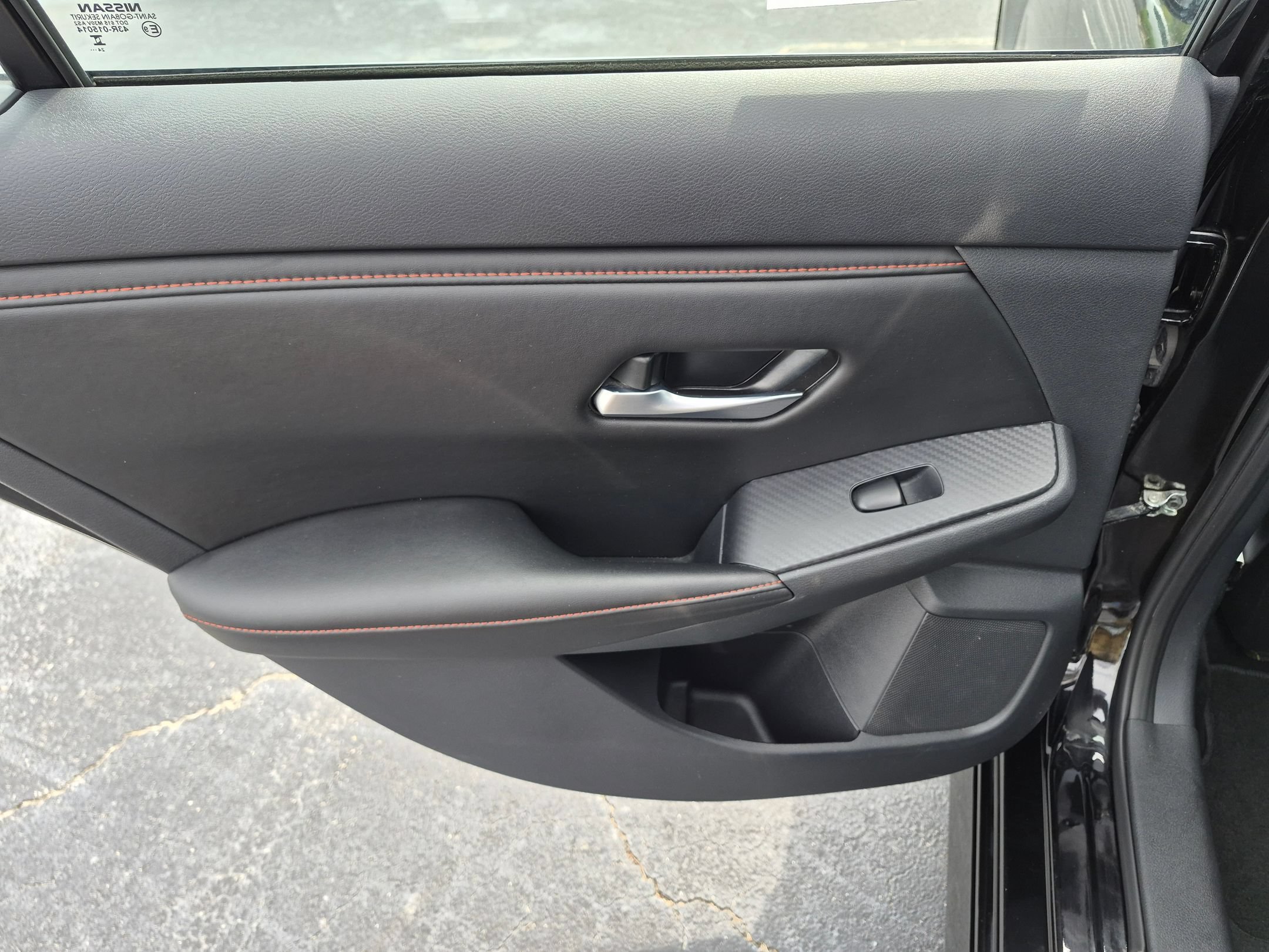 Used 2025 Nissan Sentra SR w/ SR Premium Package FWD image 26