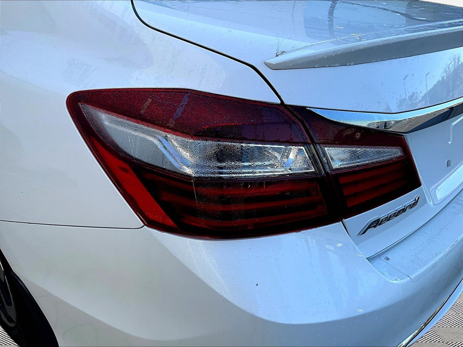 Used 2016 Honda Accord EX-L image 22