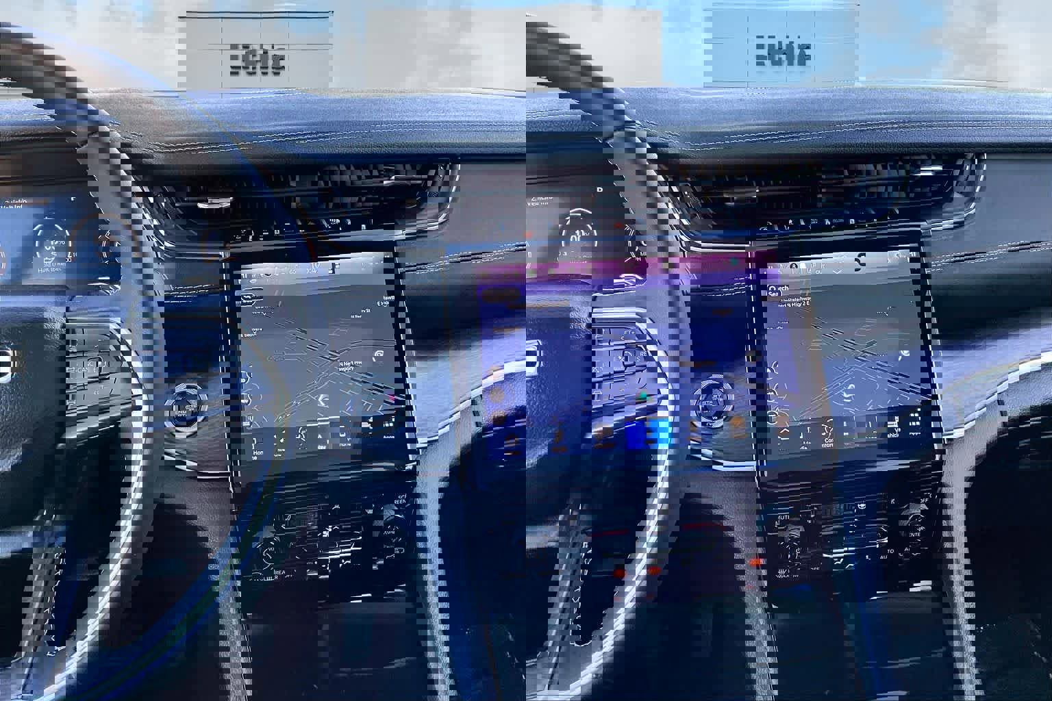 Used 2023 Jeep Grand Cherokee L Limited image 16