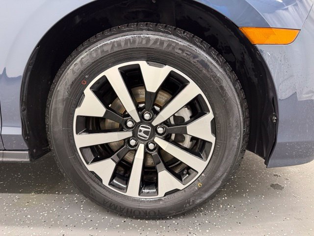Used 2025 Honda Odyssey EX-L image 22