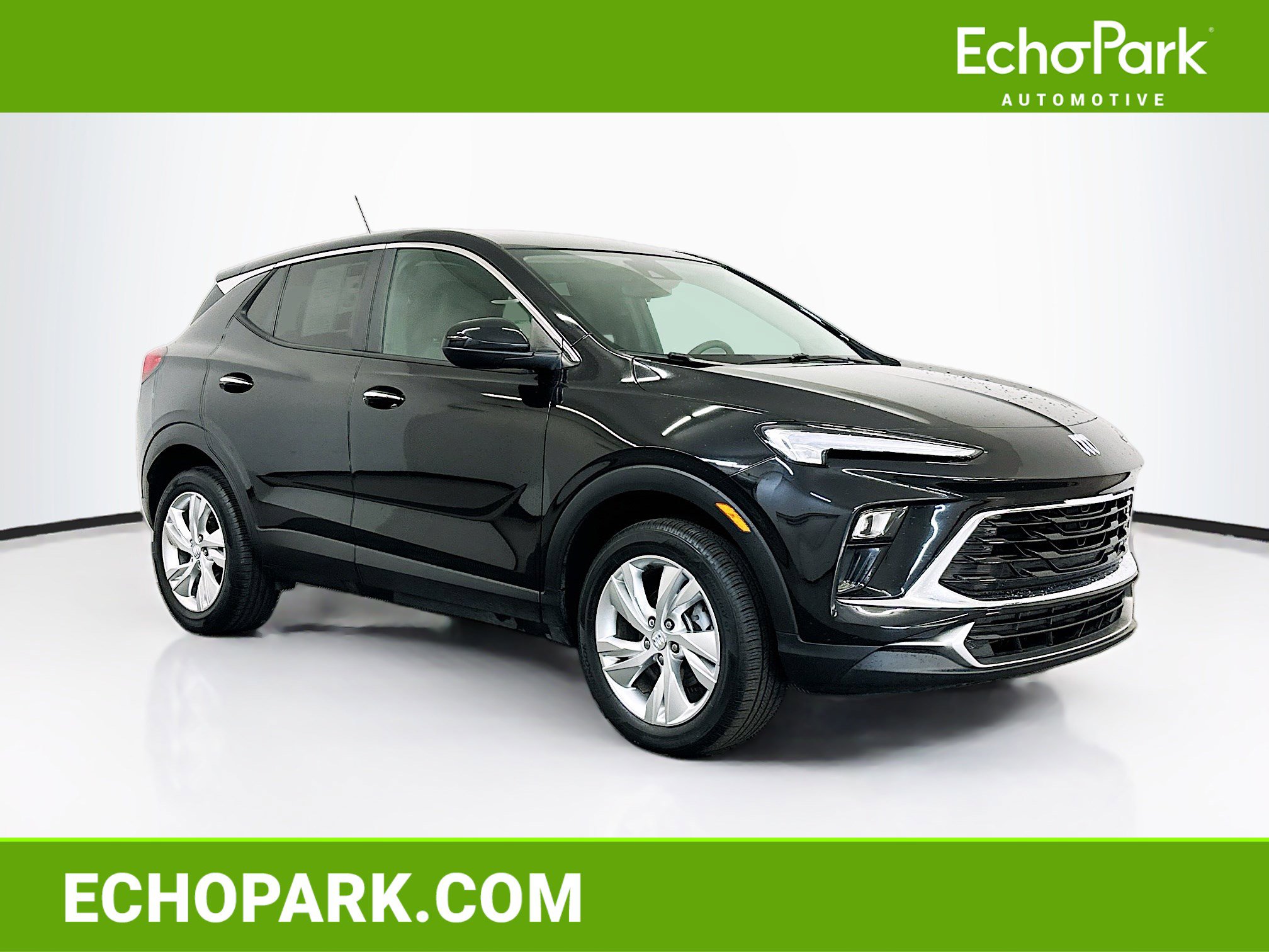 Used 2025 Buick Encore GX Preferred AWD/4WD image 1