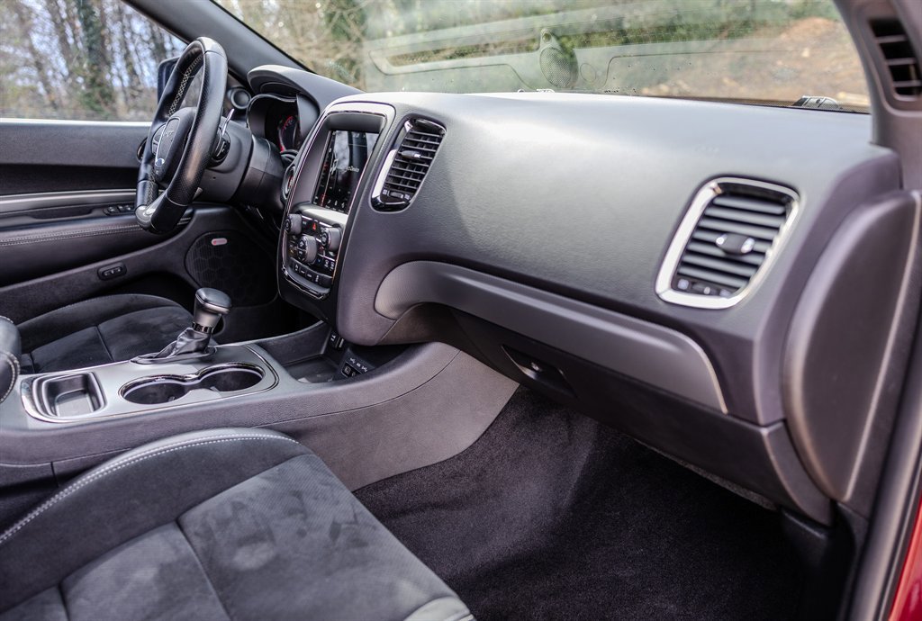 Used 2018 Dodge Durango SRT image 30