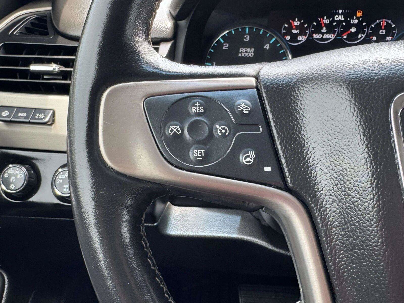 Used 2019 GMC Yukon Denali w/ Denali Ultimate Package AWD/4WD image 29