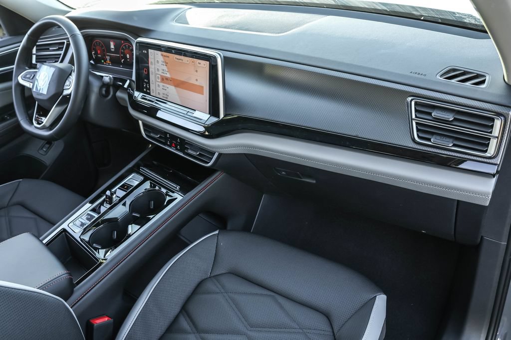 New 2026 Volkswagen Atlas Peak Edition AWD/4WD image 40
