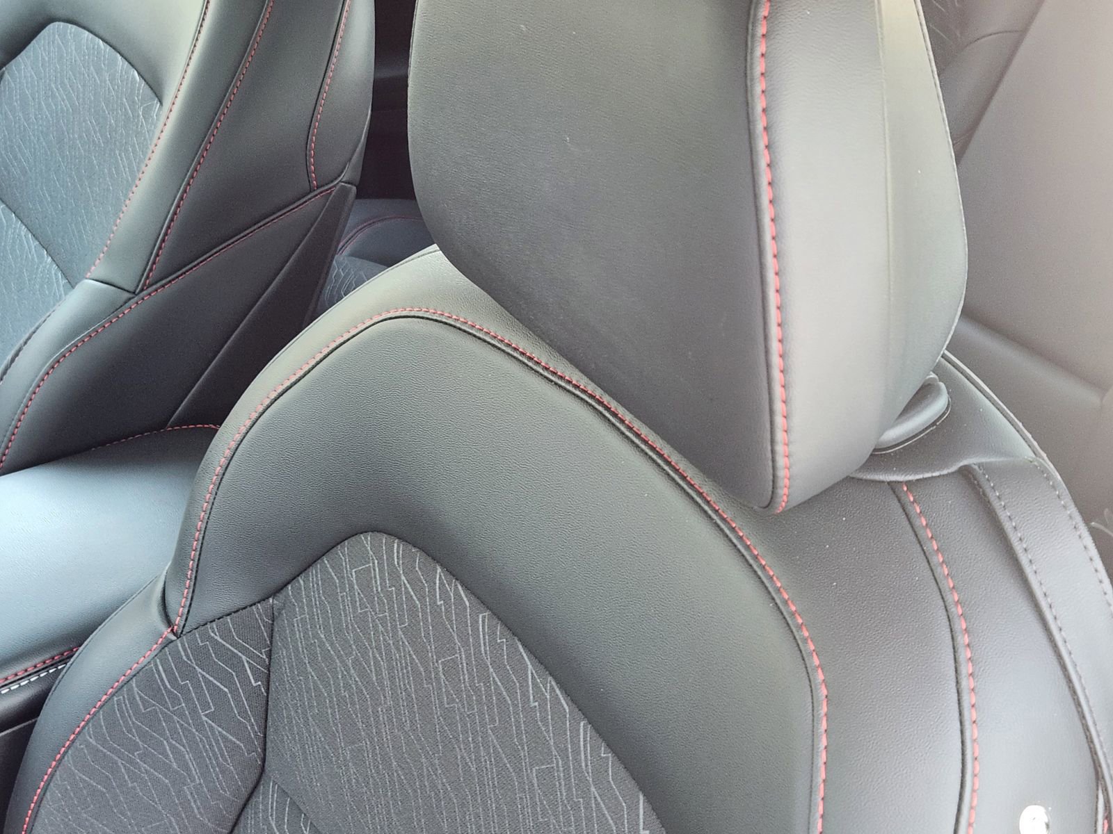 New 2025 Dodge Charger R/T w/ Sun & Sound Package image 12