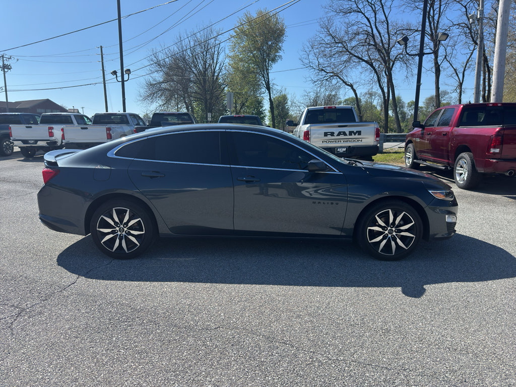 Used 2021 Chevrolet Malibu RS FWD image 4