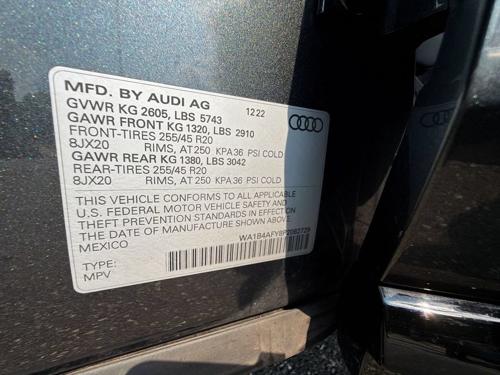 Used 2023 Audi SQ5 Premium Plus w/ Premium Plus Package AWD/4WD image 29