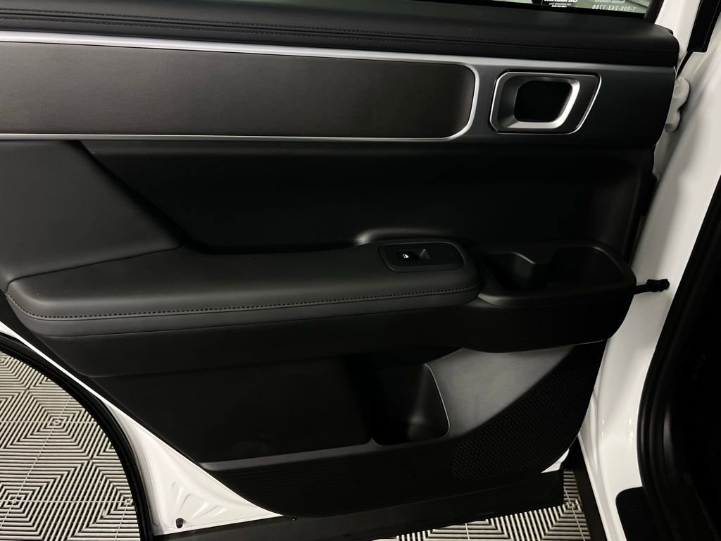 Used 2026 Hyundai Santa Fe XRT image 32