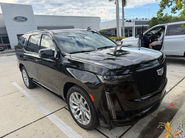 Used 2021 Cadillac Escalade Sport Platinum AWD/4WD image 2