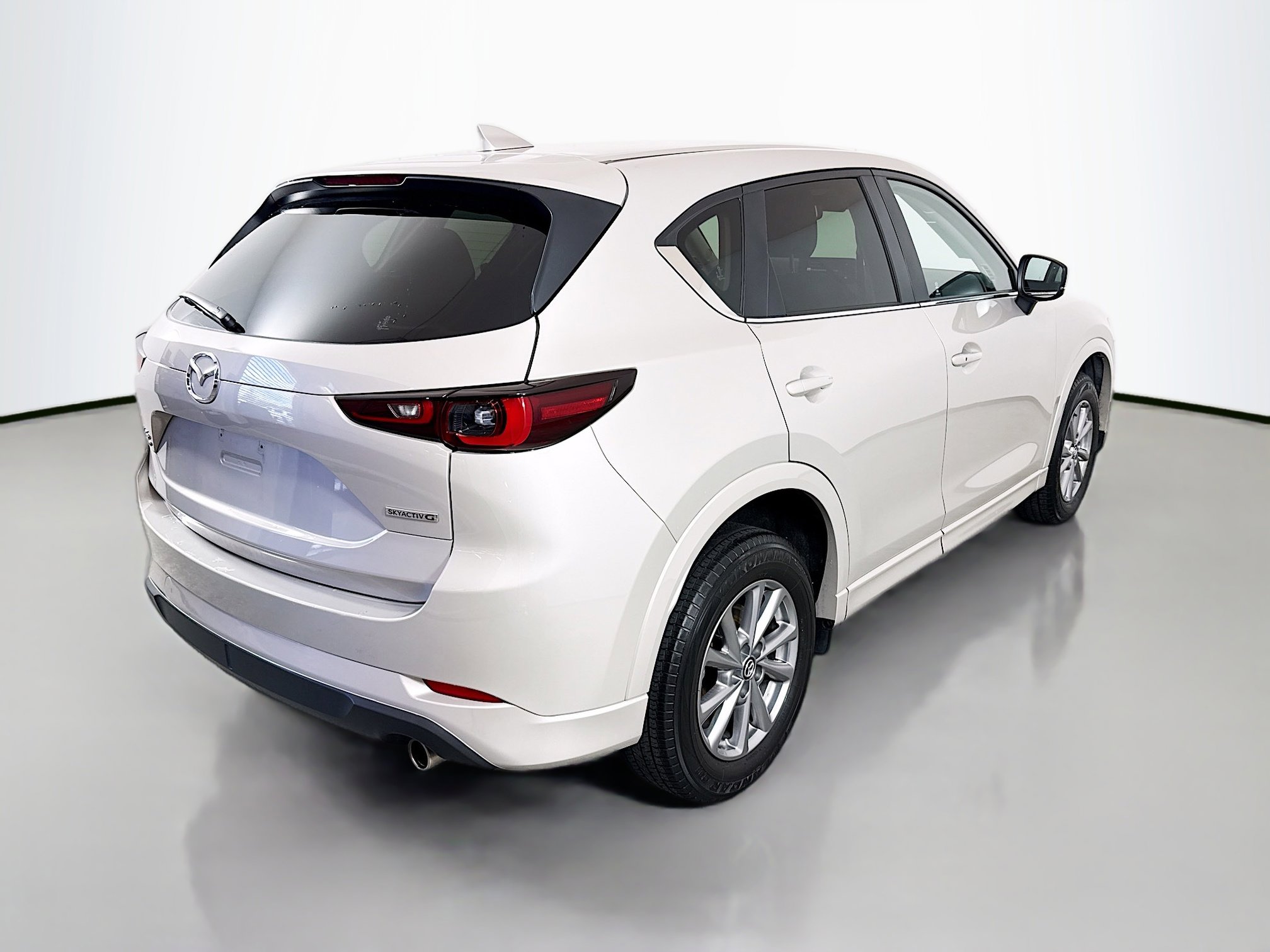 Used 2025 MAZDA CX-5 AWD 2.5 S w/ Preferred Package image 7