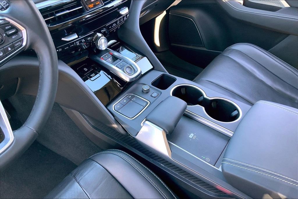 Used 2023 Acura MDX Technology image 13